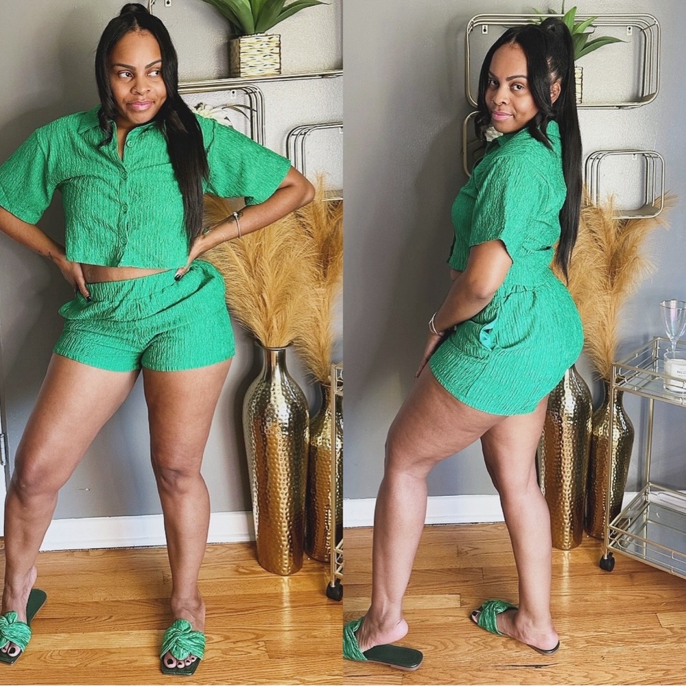 Brand new 2pc set